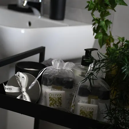 Thesan ベッド・アンド・ブレックファスト